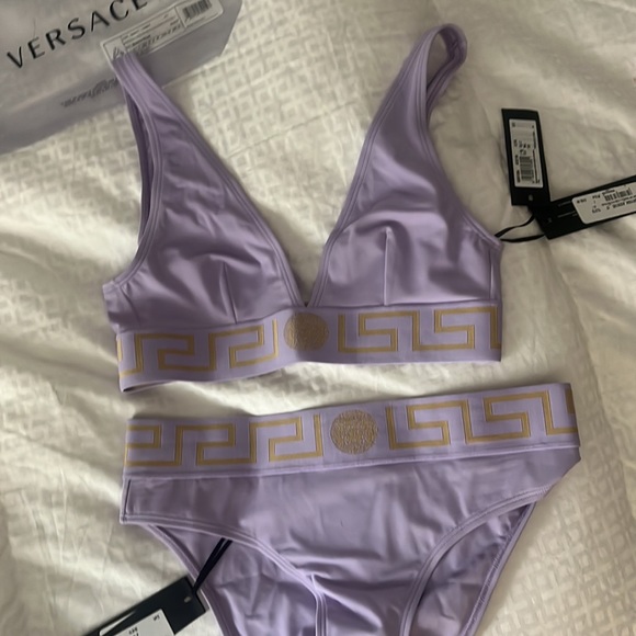 Versace 2 piece swim wear size 2 which fits a size8-10 - Picture 3 of 6